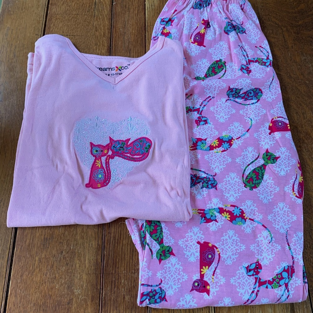 Kitty cat pajamas NWOT